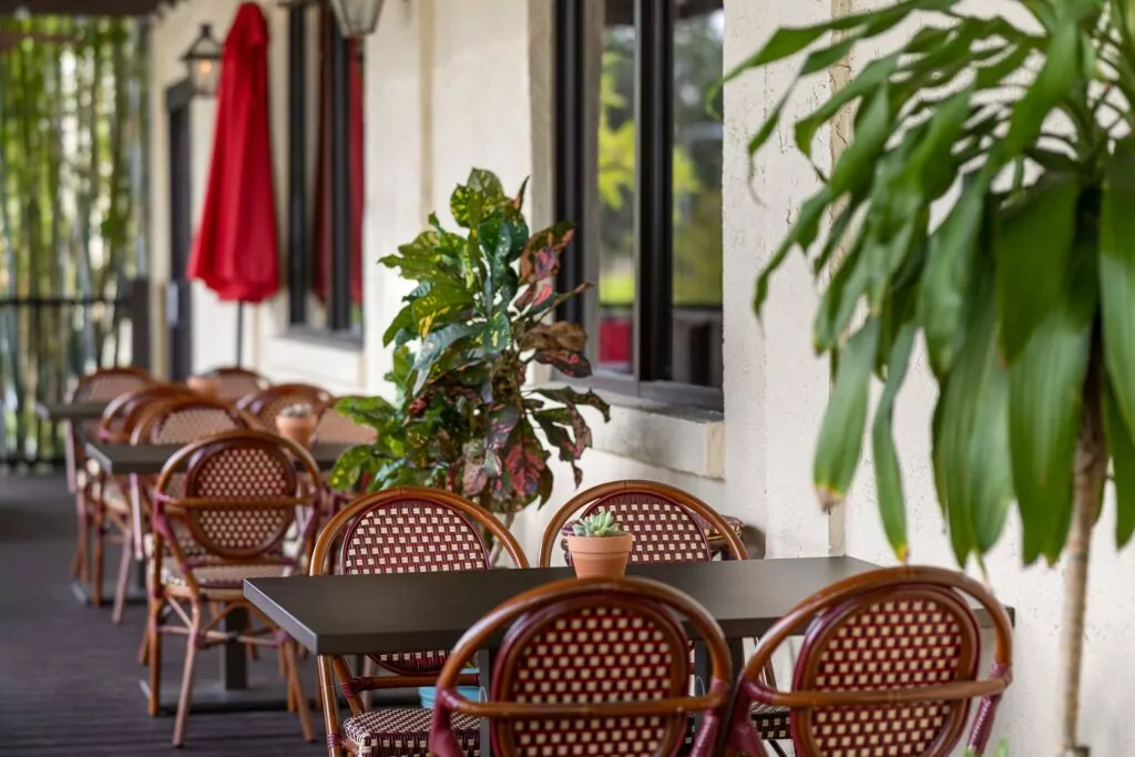 Photo of the dining patio at La Cuisine in Ocala, FL